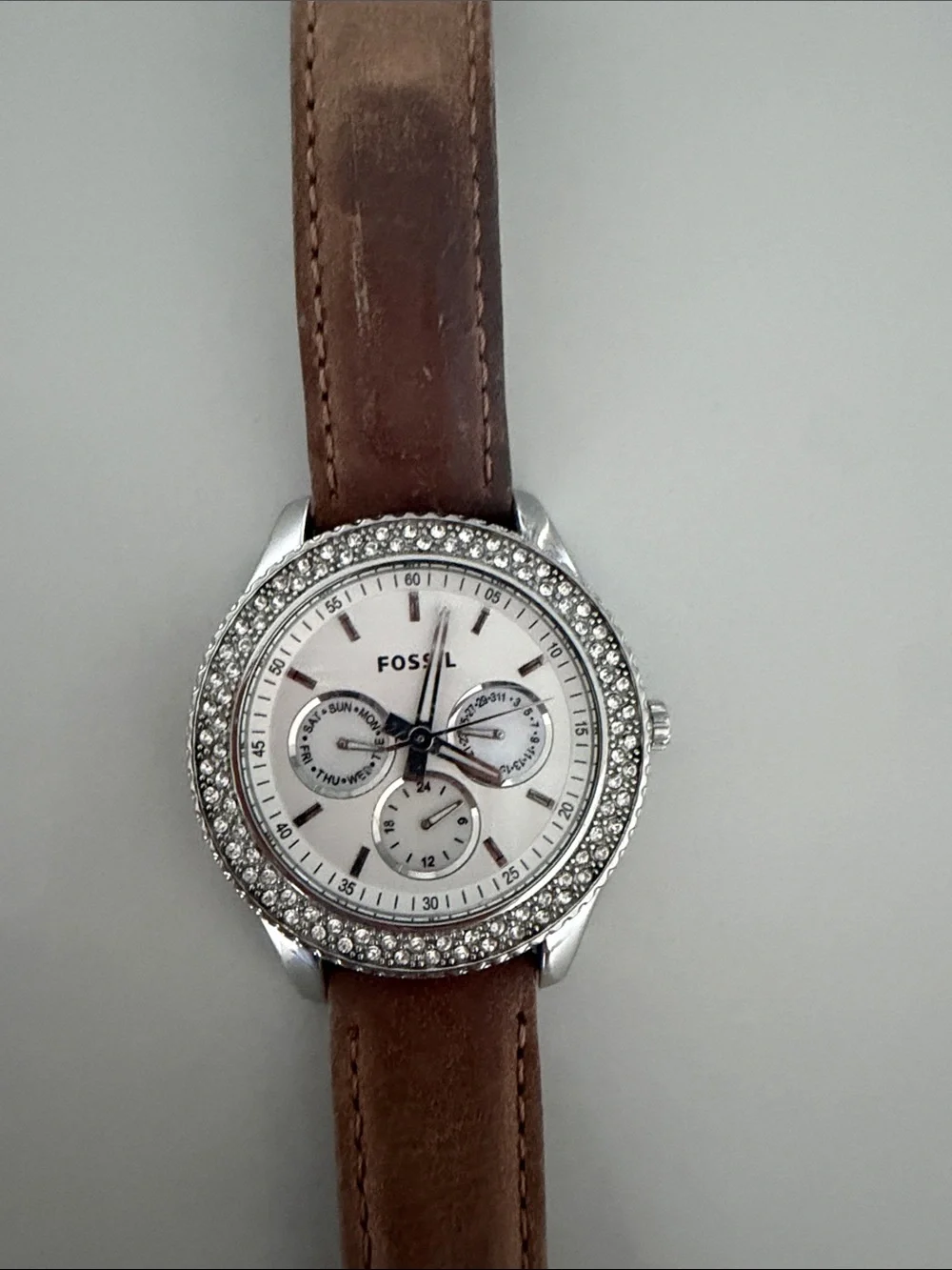 Fossil Silver-Tone Case with Brown Leather Strap Men's Watch